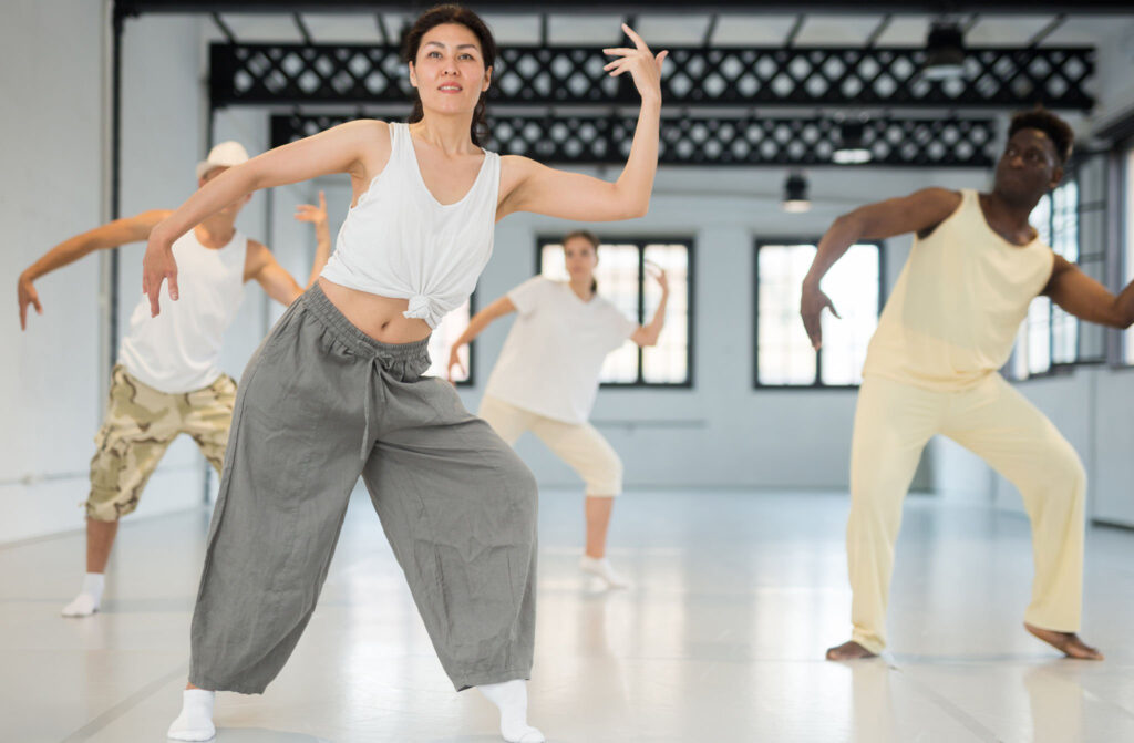 Cours Just dance chez JBF Sport à Brignoles