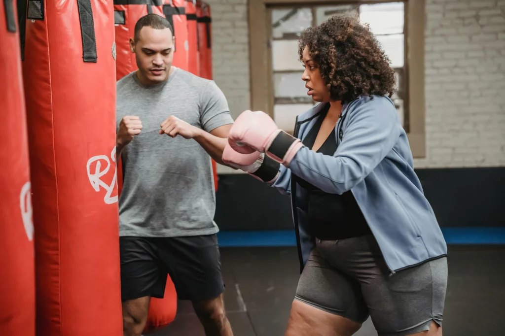 Le « sport-santé » recouvre la pratique d’activités physiques ou sportives qui contribuent au bien-être et à la santé du pratiquant