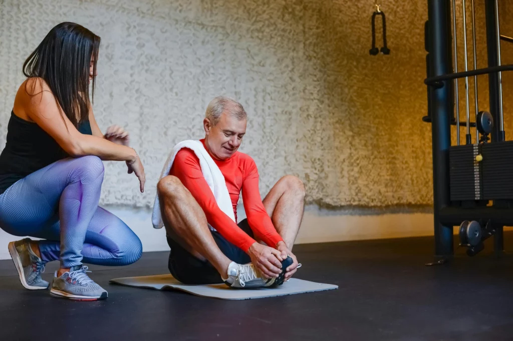 Le « sport-santé » recouvre la pratique d’activités physiques ou sportives qui contribuent au bien-être et à la santé du pratiquant